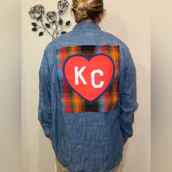 Custom Kansas City Heart KC Button Up Unisex Size XL Boho Western Vintage - Picture 1 of 8